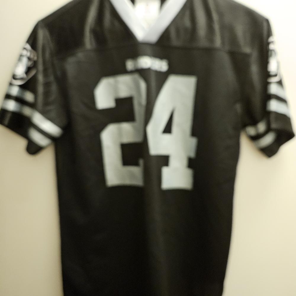 Raiders light jersey NFL